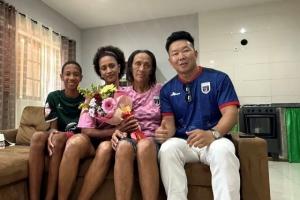 中国商人：不太相信佛得角邀请国足被婉拒说法 沃齐尼亚不碰烟酒
