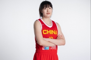 有机会就得把握住！罗欣棫5中5&三分2中2贡献13分2板
