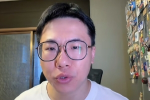 解说：文班这种级别球员是要多少球队就给多少 他少拿5千万很伟大